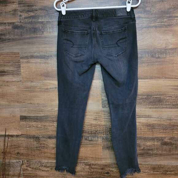 American Eagle Jeans 4 R Jegging Super Low Rise Super Stretch X Raw Hem - Picture 2 of 12
